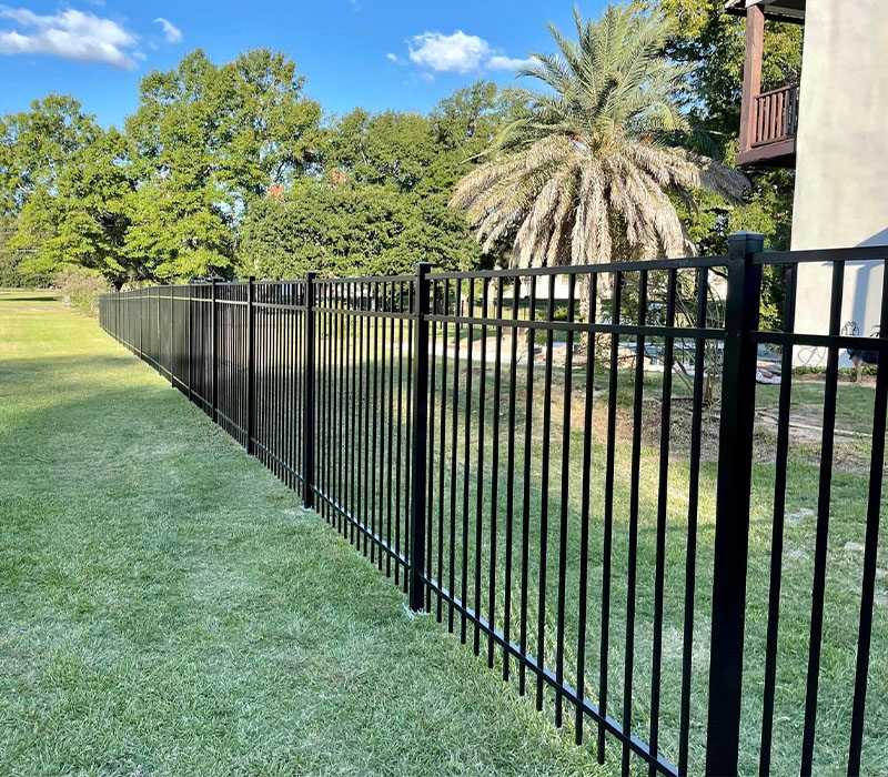 Acadiana residential and commercial aluminum fence company