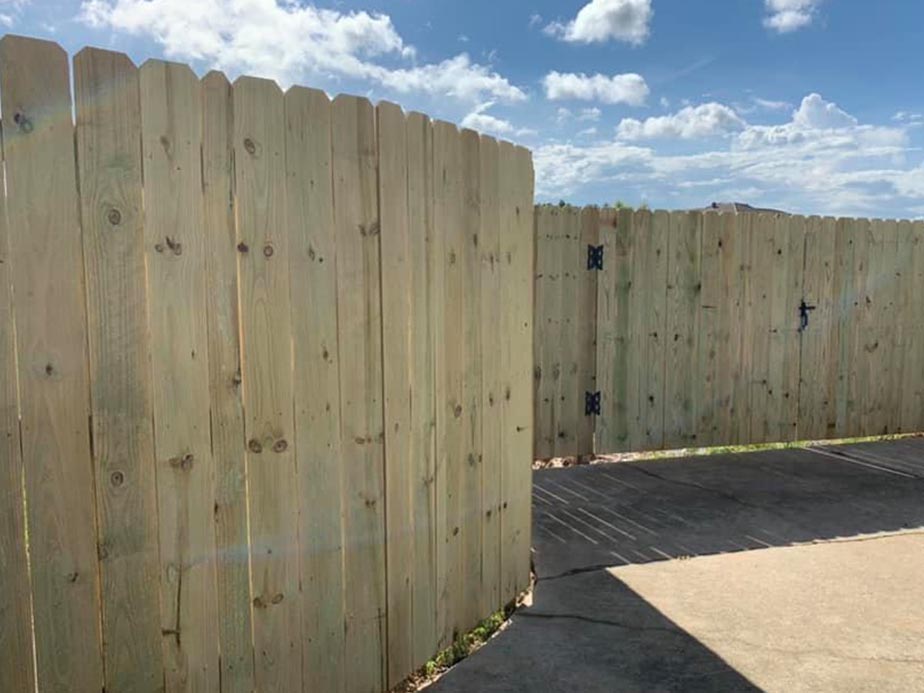 Types of fences we install in Duson LA