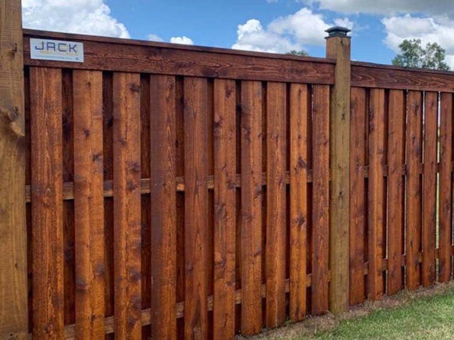 Moss Bluff Louisiana residential fencing contractor
