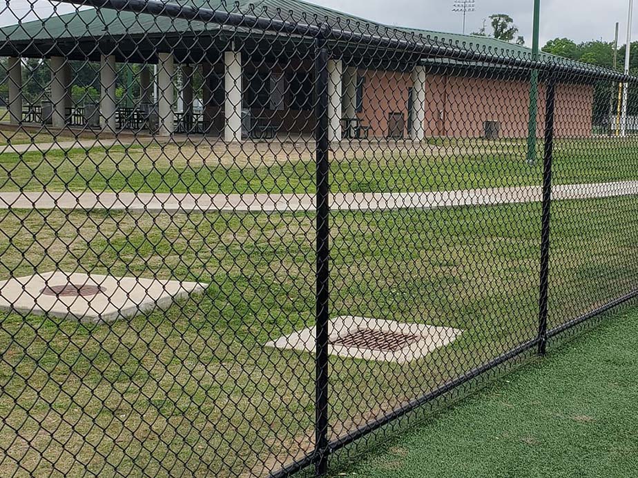 Lafayette Louisiana commercial fencing company